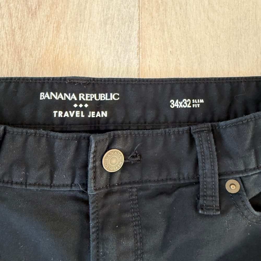 Banana Republic Men’s Slim Fit Black Travel Jeans - Picture 3 of 6